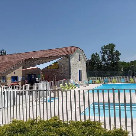 Les Rives Du Ceou Camping Saint-Chamarand