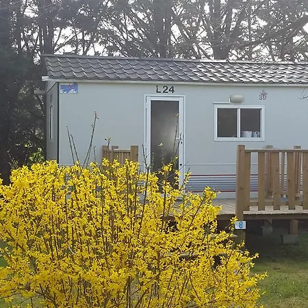 Camping Les Rives Du Ceou
