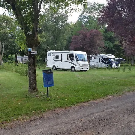 Camping Les Rives Du Ceou 3*