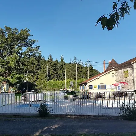 Camping Les Rives Du Ceou 3*